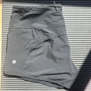 Lululemon running short